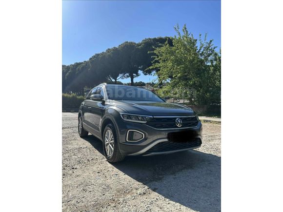Sahibinden Volkswagen T-Roc 1.5 TSI Life 2025 Model 