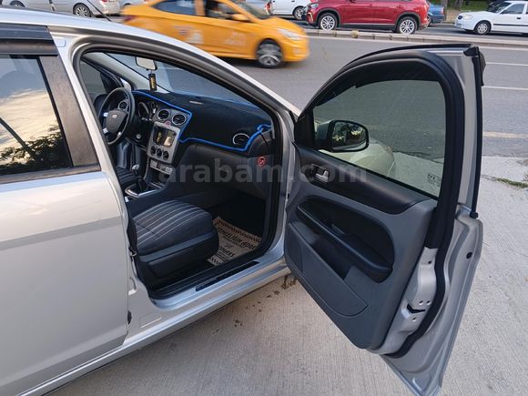 Sahibinden Ford Focus 1.6 Trend 2008 Model