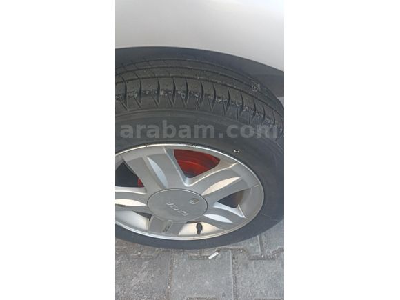 Sahibinden Dacia Sandero 1.4 Black Line 2010 Model