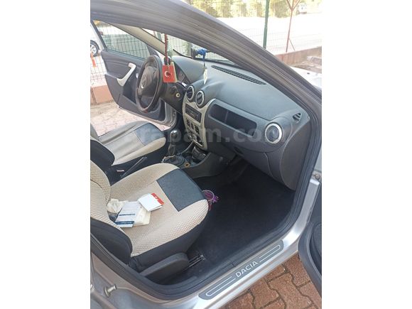 Sahibinden Dacia Sandero 1.4 Black Line 2010 Model