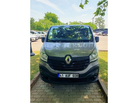 Sahibinden Renault Trafic 1.6 DCI Grand Confort 2017 Model 