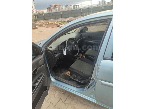Sahibinden Hyundai Accent Era 1.4 Start 2011 Model  232.000 km Mavi
