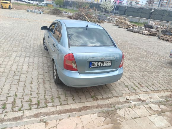 Sahibinden Hyundai Accent Era 1.4 Start 2011 Model  232.000 km Mavi