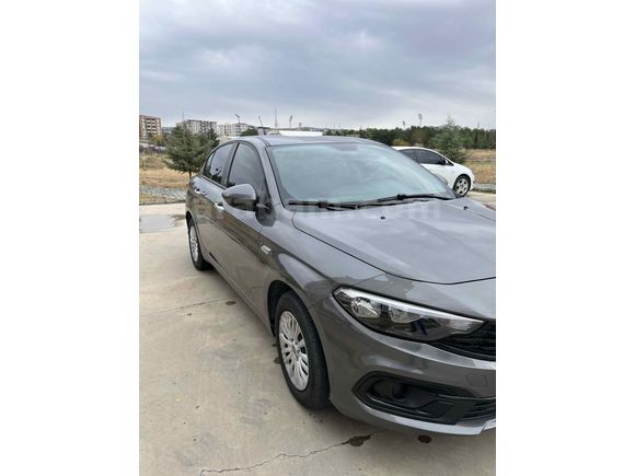 Sahibinden Fiat Egea 1.4 Fire Easy 2023 Model  18.000 km Gri