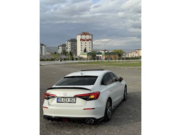 Sahibinden Honda Civic 1.5 i-VTEC Eco Elegance 2023 Model 