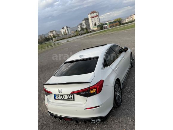 Sahibinden Honda Civic 1.5 i-VTEC Eco Elegance 2023 Model 