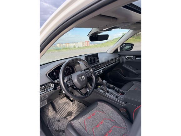 Sahibinden Honda Civic 1.5 i-VTEC Eco Elegance 2023 Model 