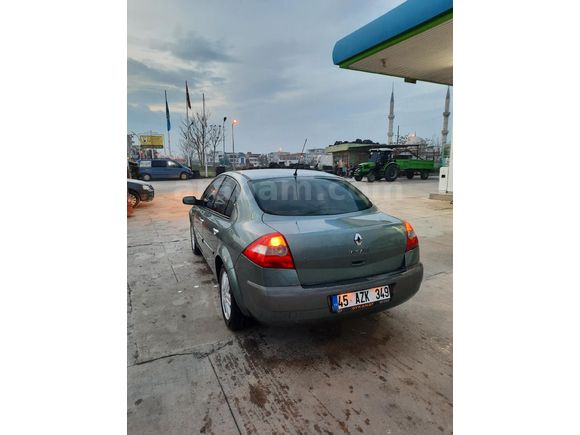 Sahibinden Renault Megane 1.6 Dynamique 2004 Model