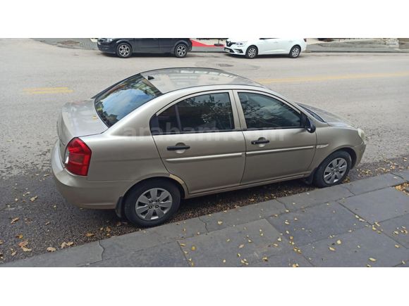 Sahibinden Hyundai Accent Era 1.5 CRDi Start 2012 Model
