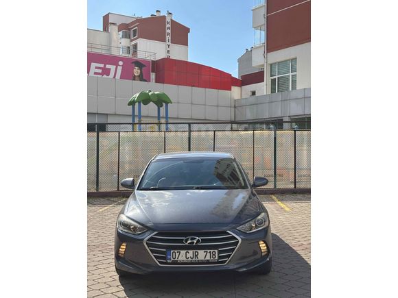 Sahibinden Hyundai Elantra 1.6 D-CVVT Style 2017 Model 