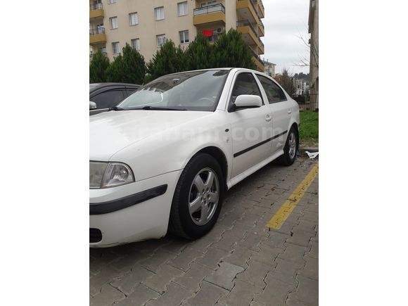 Sahibinden Skoda Octavia 1.6 Elegance 2001 Model 