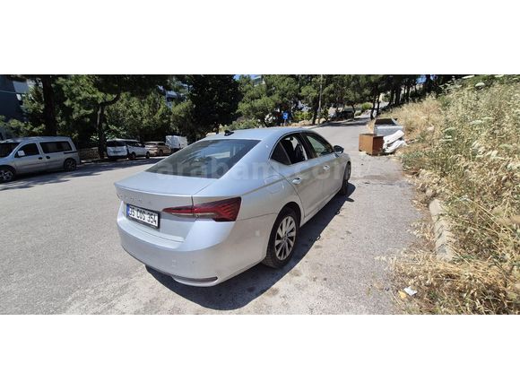 Sahibinden Skoda Octavia 1.5 e-Tec Premium 2025 Model