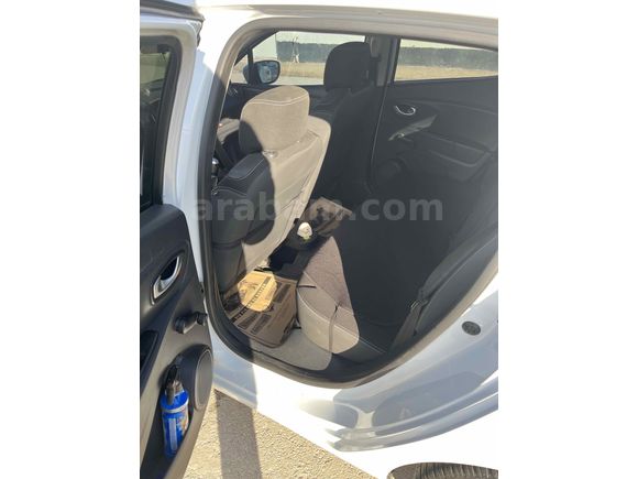 2018 HATASIZ BOYASIZ TRAMERSİZ 1.5dci MASRAFSIZ 