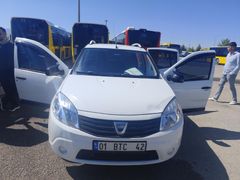 Sahibinden Dacia Sandero 1.2 Ambiance 2012 Model  210.000 km Beyaz