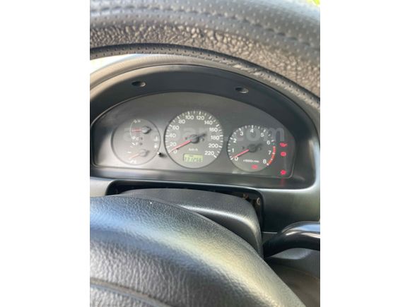 Sahibinden Mazda 323 1.5 1999 Model 
