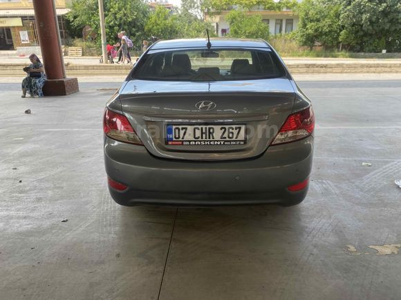 Galeriden Hyundai Accent Blue 1.6 CRDI Mode Plus 2015 Model Ankara