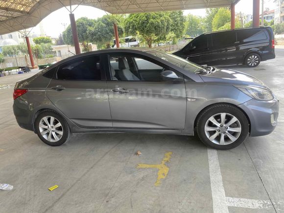 Galeriden Hyundai Accent Blue 1.6 CRDI Mode Plus 2015 Model Ankara
