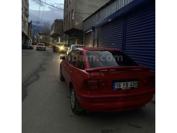 16 FB 400 ford escort 