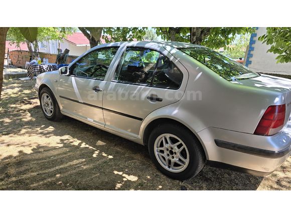Sahibinden Volkswagen Bora 1.6 Trendline 2001 Model