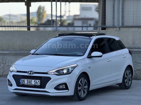 Cam Tavan Otomatik  i20 1.4 MPI Style 2019 Model Ankara