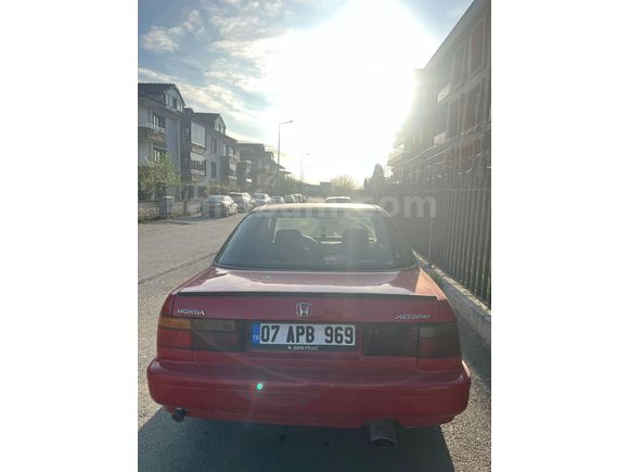 Kredi borcu nedeniyle acil satılık Honda Accord