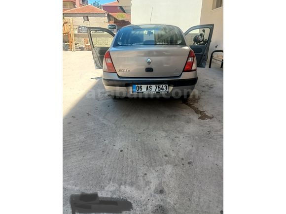 Sahibinden Renault Clio 1.4 Alize 2005 Model