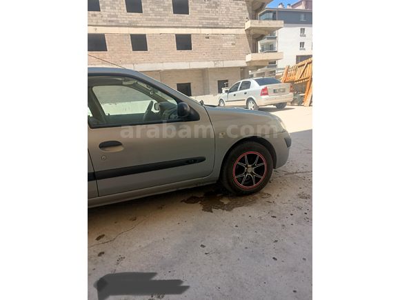 Sahibinden Renault Clio 1.4 Alize 2005 Model