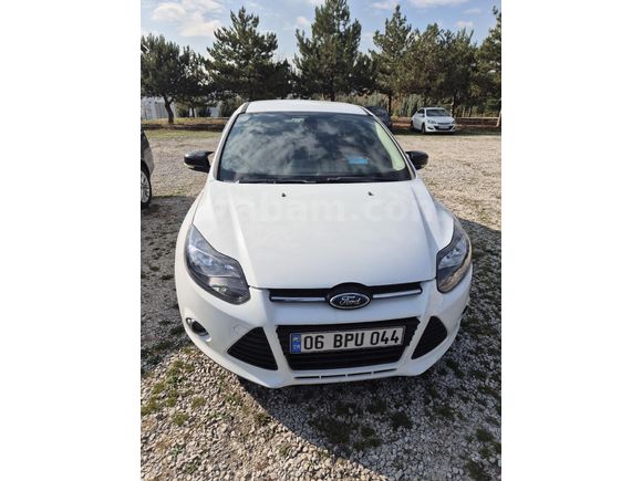 Sahibinden Ford Focus 1.6 Ti-VCT Titanium 2012 Model  298.000 km Beyaz