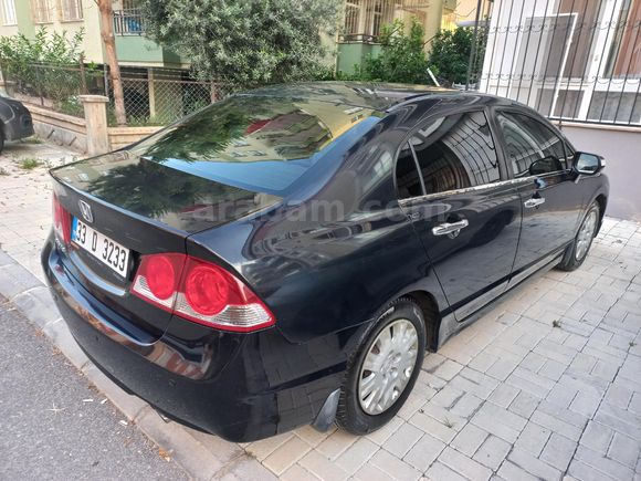 Sahibinden Honda Civic 1.6i VTEC Dream 2009 Model