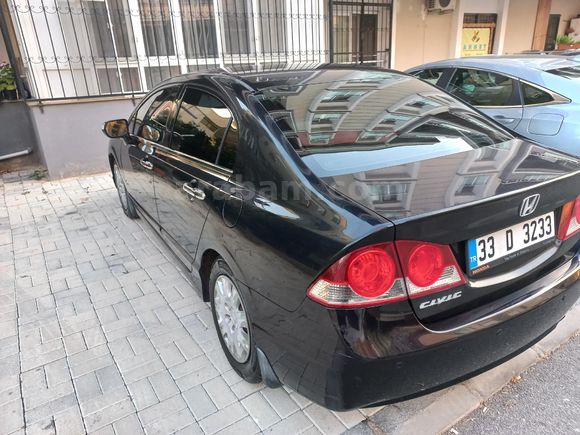 Sahibinden Honda Civic 1.6i VTEC Dream 2009 Model