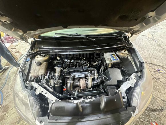 Sahibinden Ford Focus 1.6 TDCi Comfort 2011 Model Adana