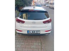 Sahibinden Hyundai i30 1.5 T-GDI Comfort 2025 Model 