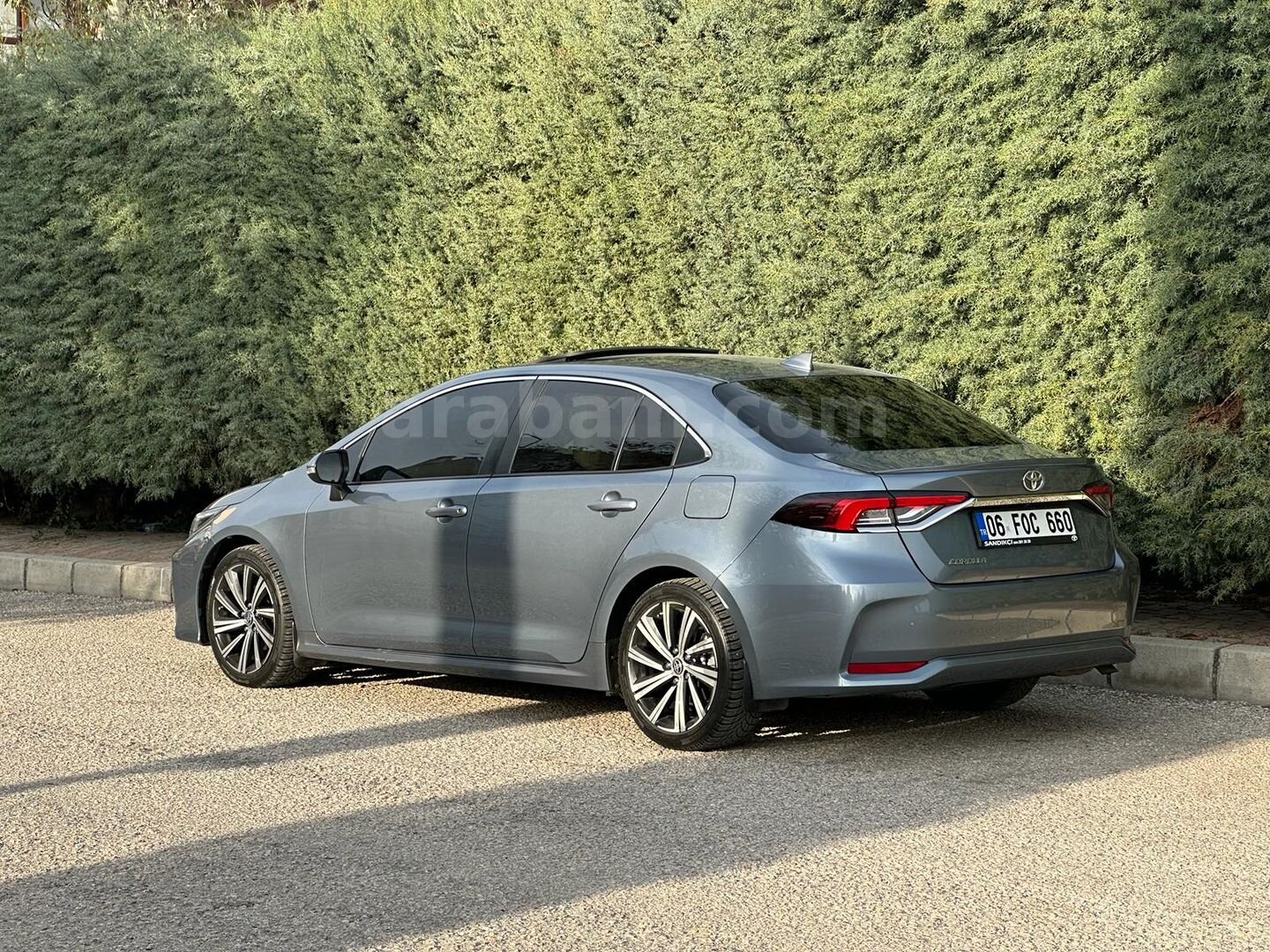 Galeriden Toyota Corolla 1.5 Flame X-Pack 2022 Model Samsun 60.000 km Gri 3