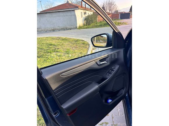 Sahibinden Ford Kuga 1.5 EcoBlue Titanium 2022 Model  85.000 km Mavi (metalik)