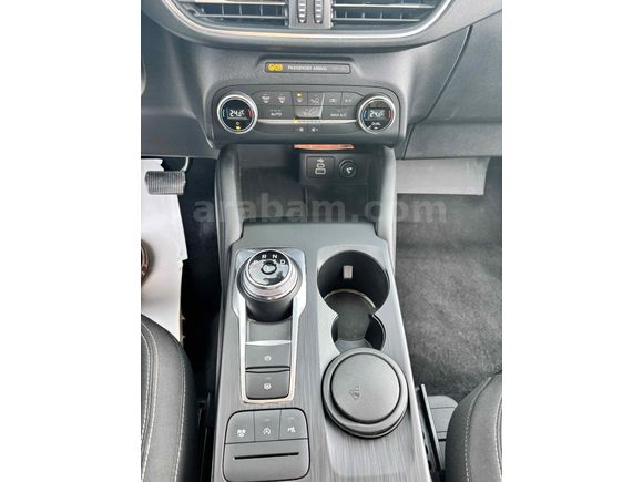 Sahibinden Ford Kuga 1.5 EcoBlue Titanium 2022 Model  85.000 km Mavi (metalik)