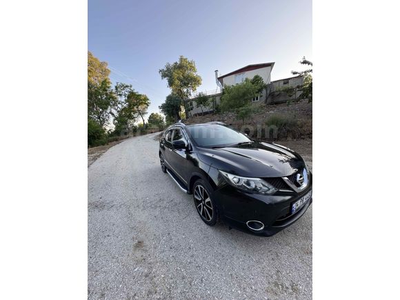 Sahibinden Nissan Qashqai 1.6 dCi Platinum Premium Pack 2016 Model İstanbul 156.600 km Siyah