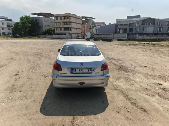 Sahibinden Peugeot 206 1.4 Executive 2008 Model