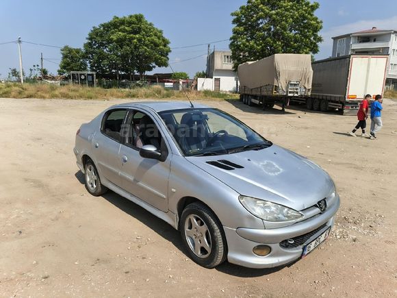 Sahibinden Peugeot 206 1.4 Executive 2008 Model