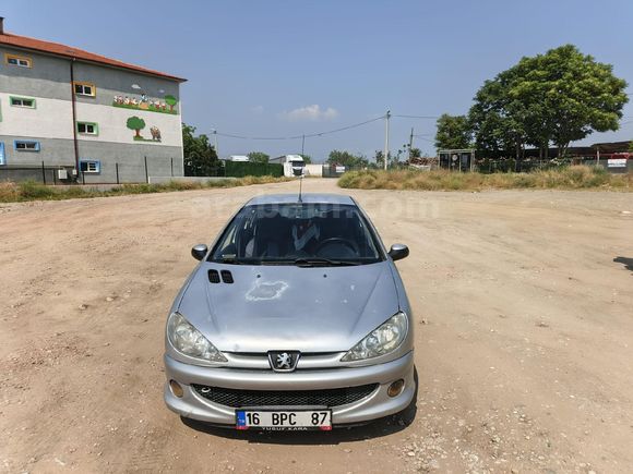 Sahibinden Peugeot 206 1.4 Executive 2008 Model