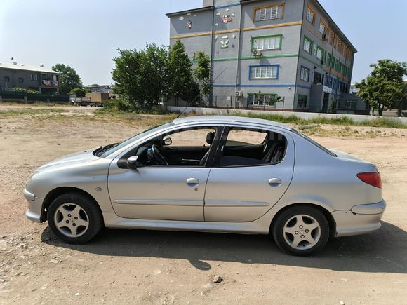 Sahibinden Peugeot 206 1.4 Executive 2008 Model