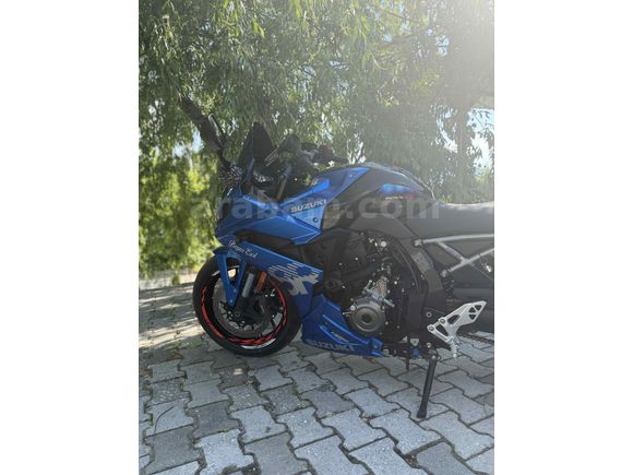 Sahibinden Suzuki GSX 8R 