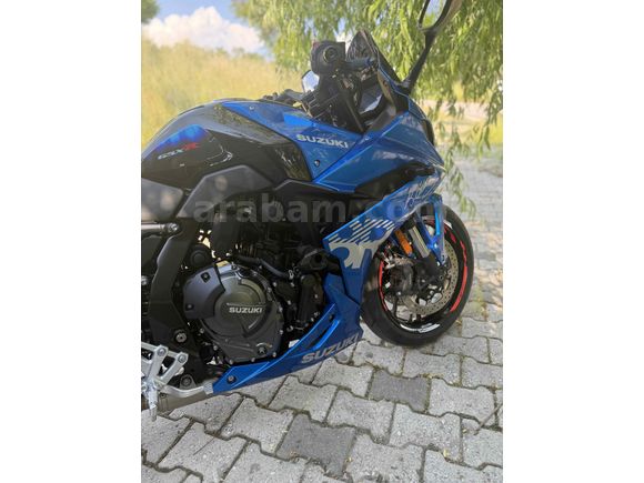 Sahibinden Suzuki GSX 8R 