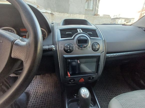 Sahibinden Renault Megane 1.5 dCi Dynamique 2005 Model