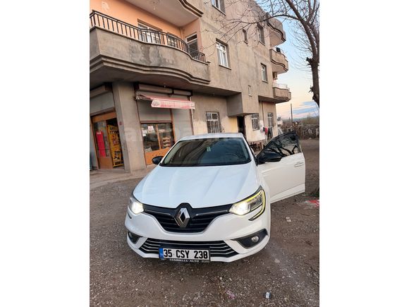 Sahibinden Renault Megane 1.5 dCi Touch Plus 2020 Model 