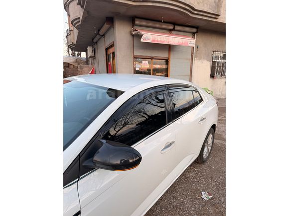 Sahibinden Renault Megane 1.5 dCi Touch Plus 2020 Model 