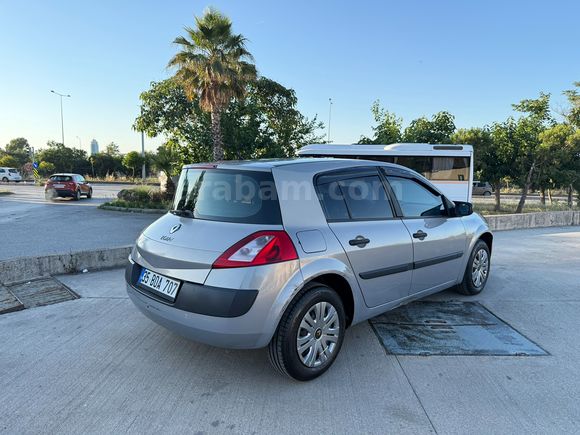 İhtiyaçtan Satılık Renault Megane 1.4 Authentique