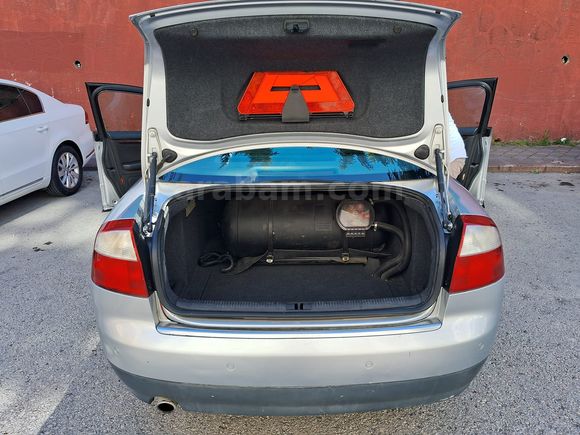 Audi A4 1.6 / Değişensiz - Hatasız Ayarında / Düşük KM