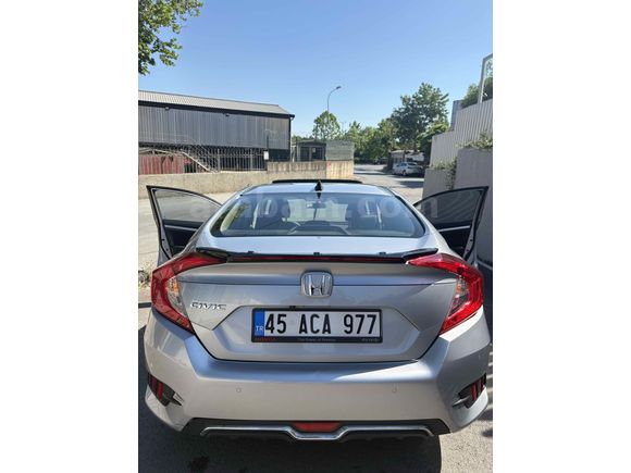 Sahibinden Honda Civic 1.6i VTEC Eco Executive 2018 Model 