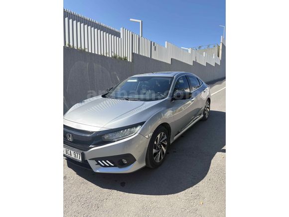 Sahibinden Honda Civic 1.6i VTEC Eco Executive 2018 Model 