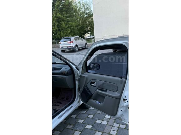 Sahibinden Renault Clio 1.4 Authentique 2004 Model 